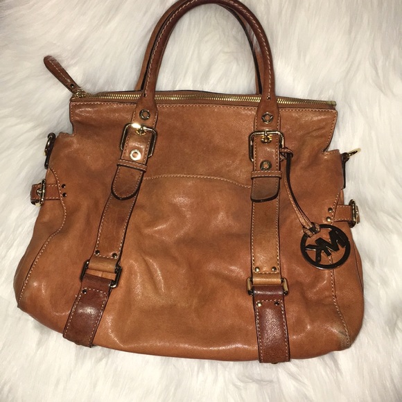 Michael Kors Purse - Picture 2 of 8